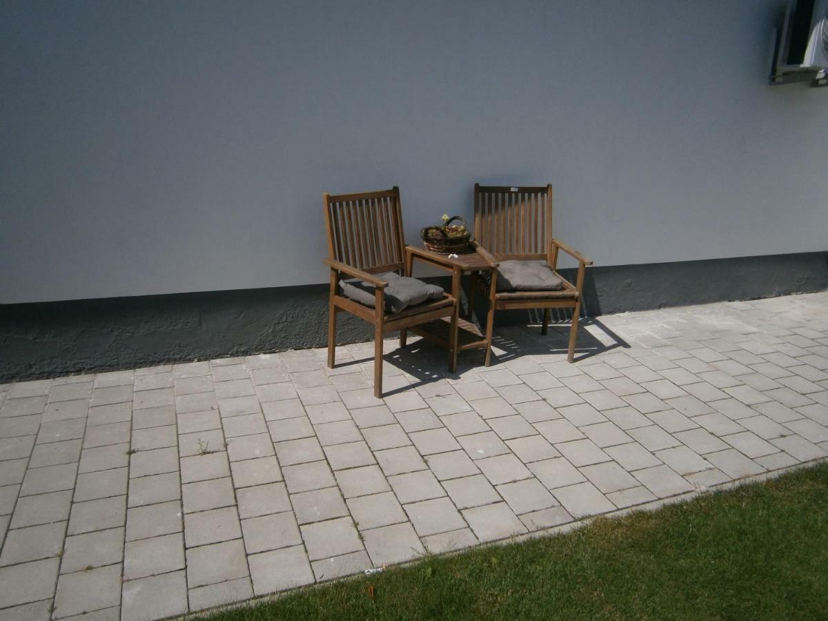 Wohnen Im Ehemaligen Kaminstudio Mit Klimaanlage Wittenberg Exterior foto